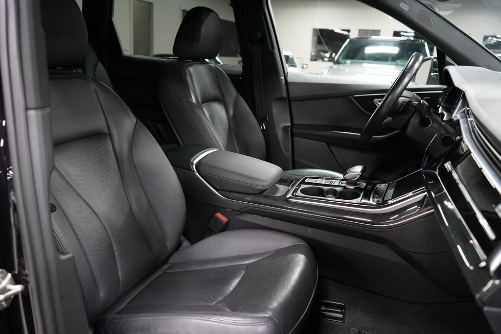 Used 2021 Audi Q7 3.0T Premium Plus w/ Executive Package AWD/4WD image 33