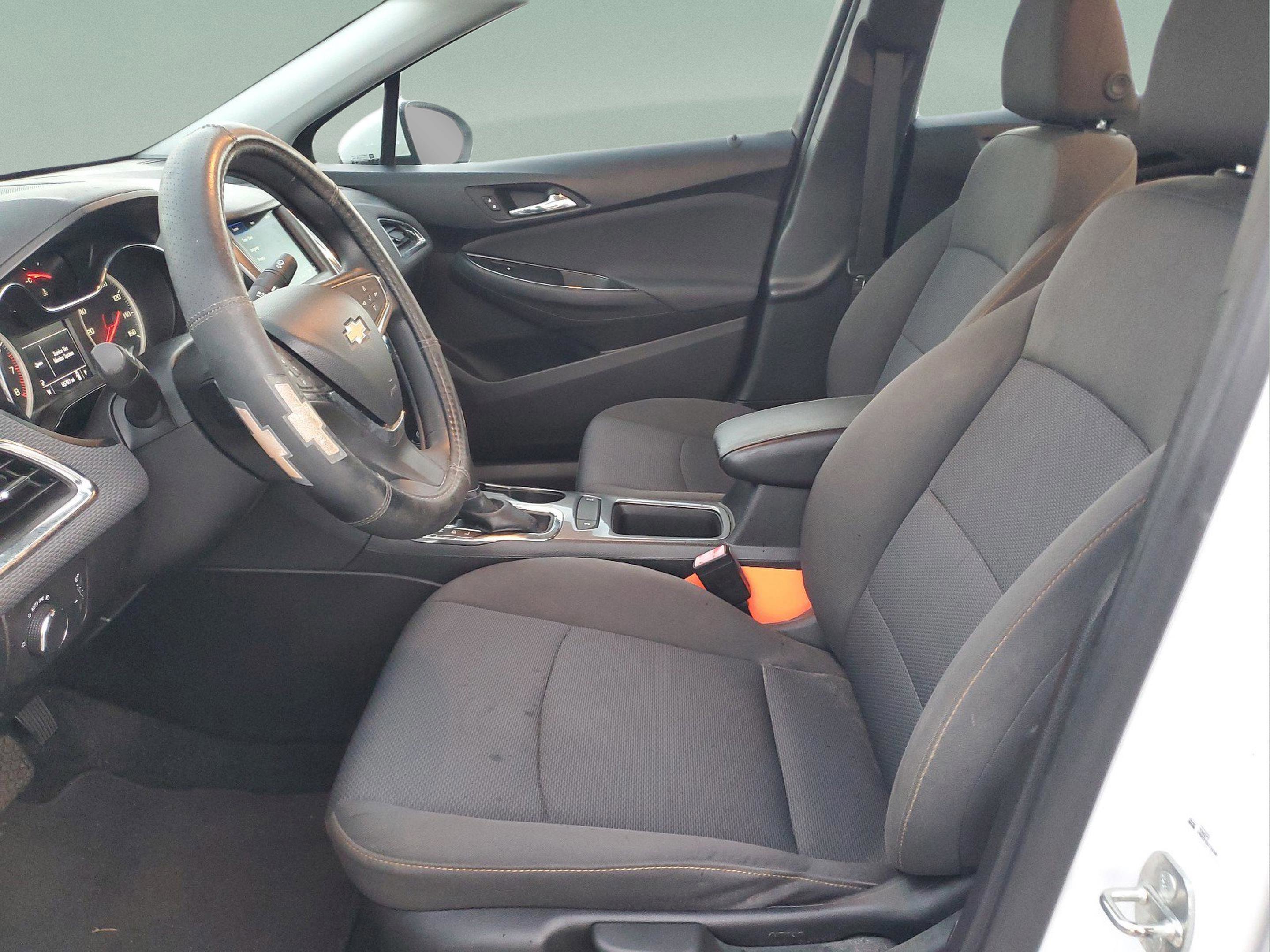 Used 2019 Chevrolet Cruze LS w/ LS Convenience Package image 14