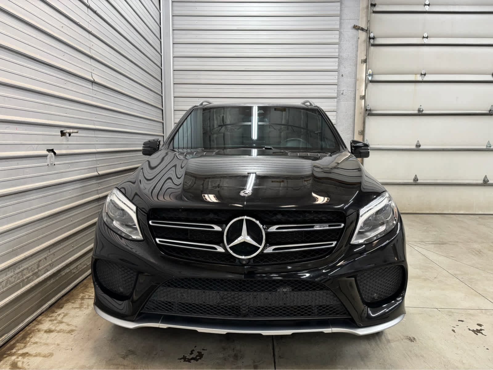 Used 2019 Mercedes-Benz GLE 43 AMG 4MATIC image 2