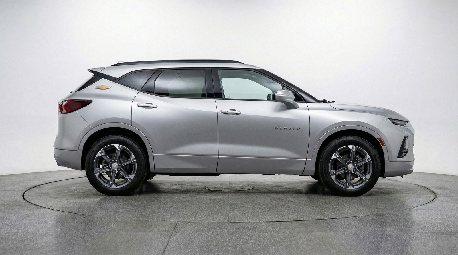 Used 2025 Chevrolet Blazer LT image 11