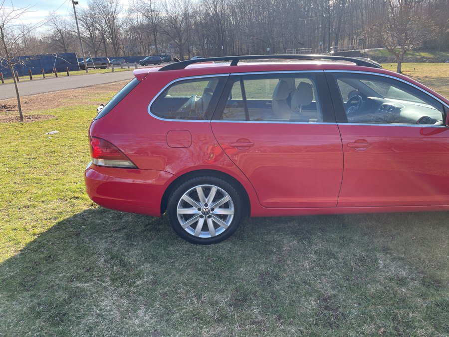 Used 2013 Volkswagen Jetta TDI FWD image 24