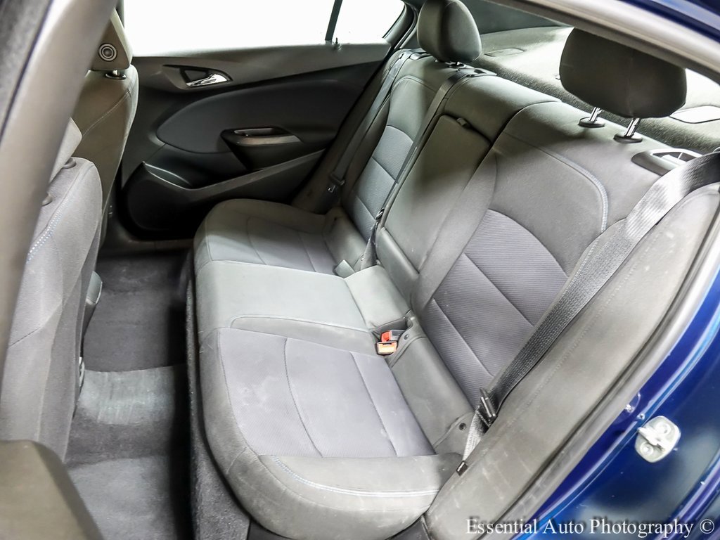 Certified 2019 Chevrolet Cruze LT w/ RS Package image 11