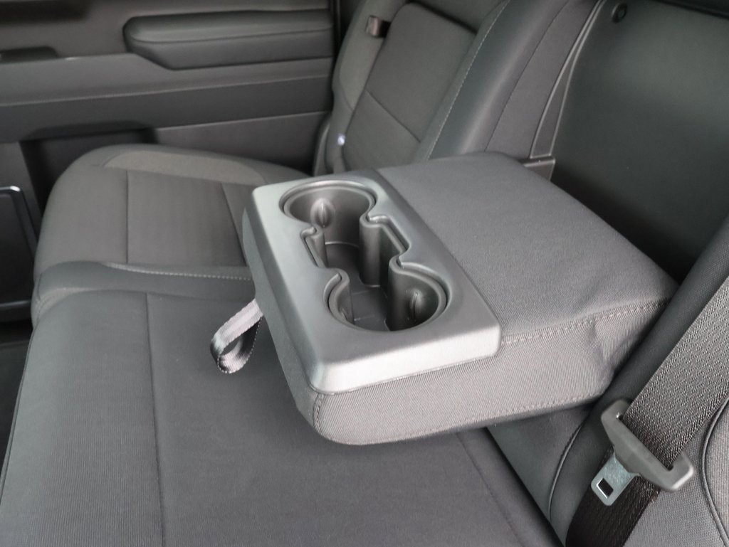 New 2026 GMC Sierra 1500 Elevation w/ LPO, Elevation Black Package image 28