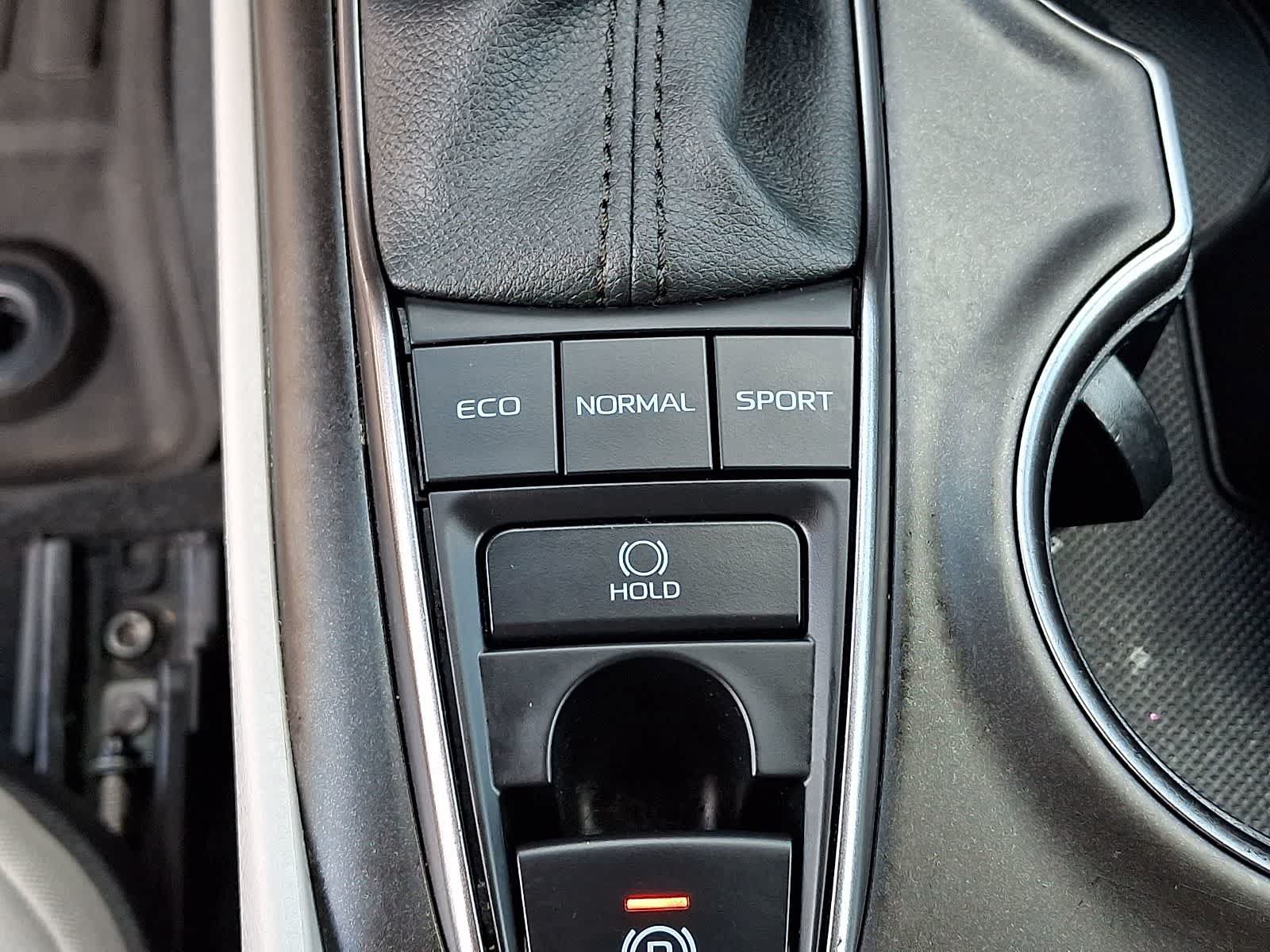 Used 2024 Toyota Camry SE AWD/4WD image 28
