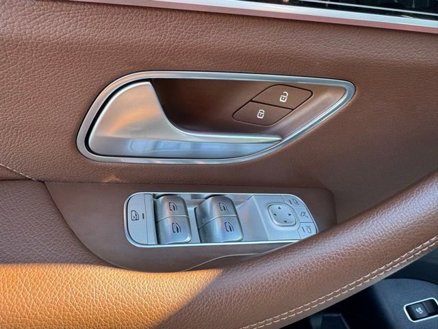 Used 2024 Mercedes-Benz GLS 450 4MATIC image 25