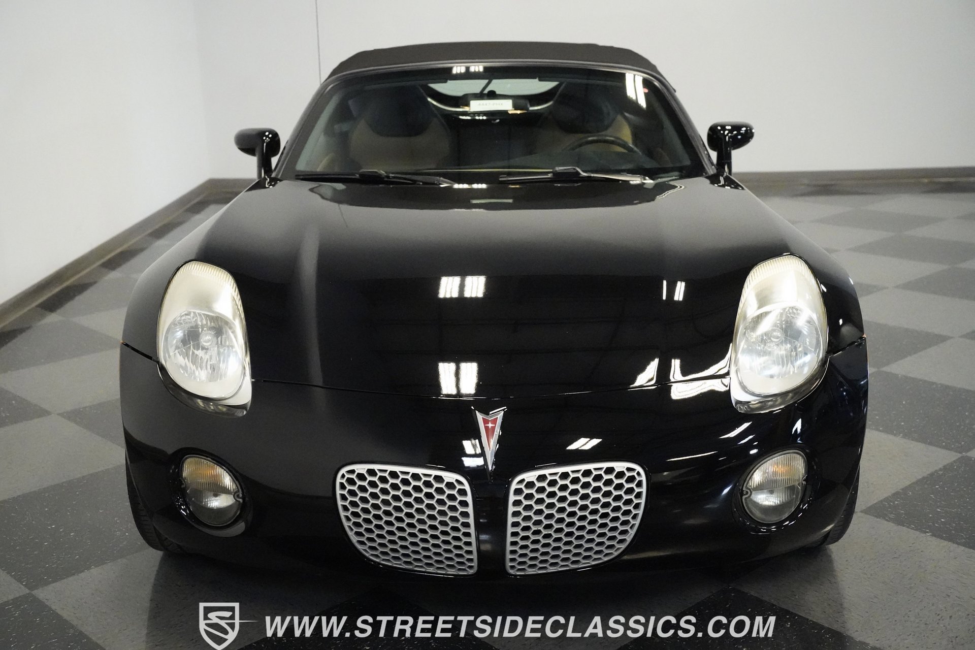 Used 2006 Pontiac Solstice Convertible w/ Premium Package image 5