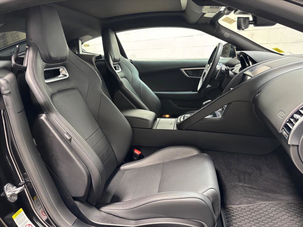 Used 2020 Jaguar F-TYPE Coupe image 27