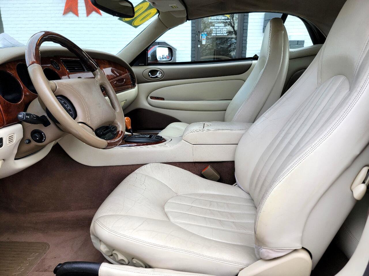 Used 2000 Jaguar XK8 Convertible image 30