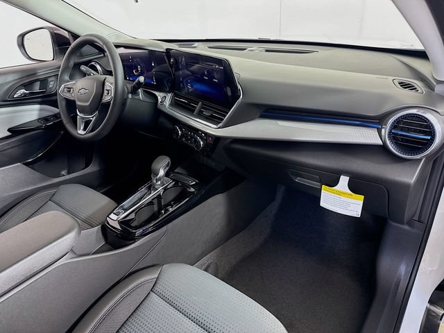 New 2026 Chevrolet Trax LT w/ Driver Confidence Package FWD image 31