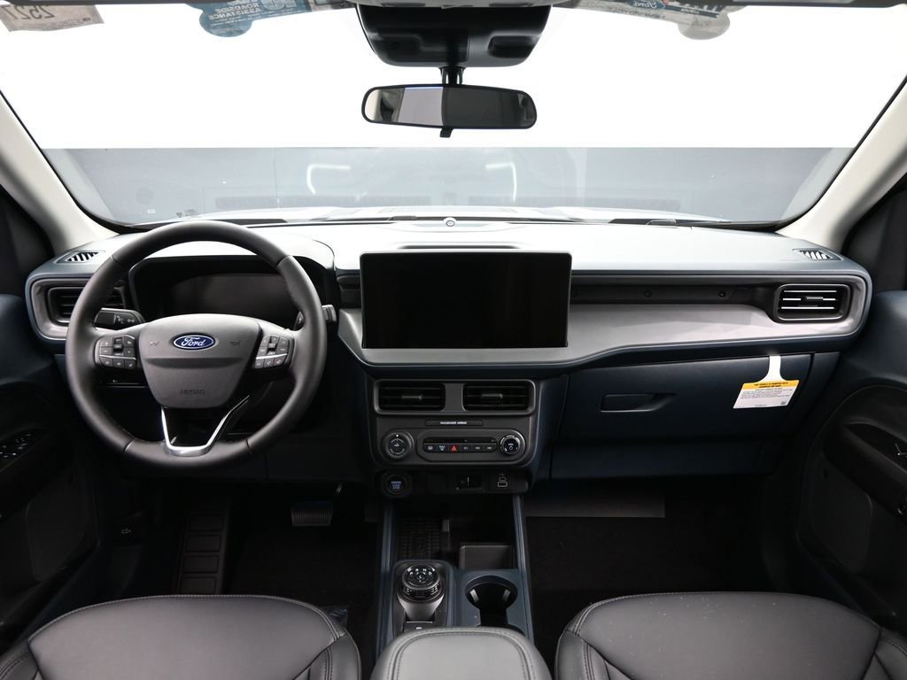 New 2025 Ford Maverick Lariat w/ Black Appearance Package image 32