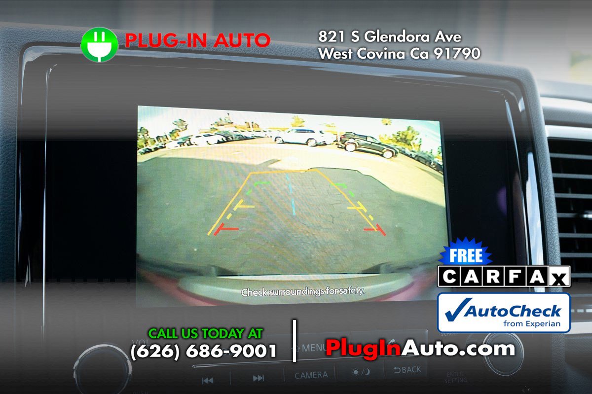 Used 2024 Nissan Frontier SL image 31