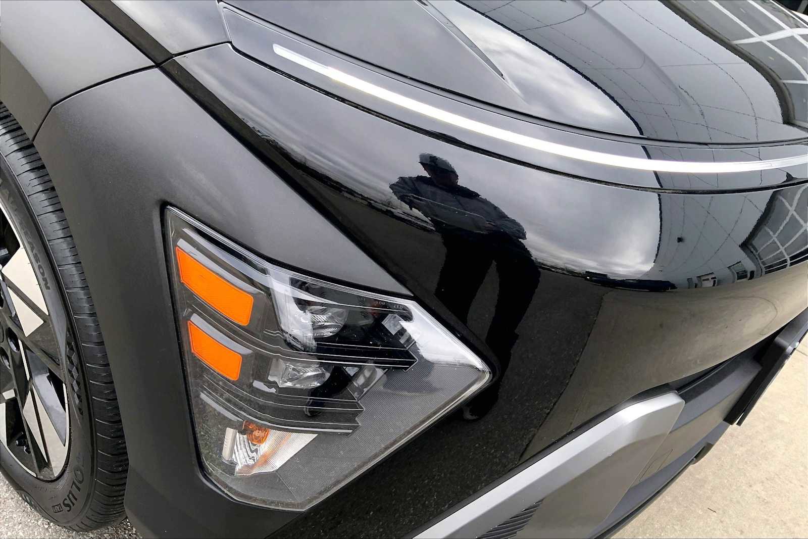 Used 2024 Hyundai Kona SEL FWD image 25