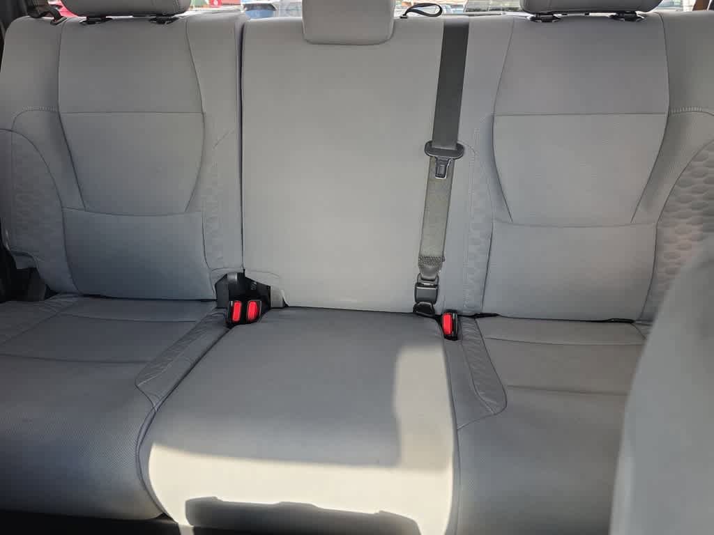 Used 2025 Toyota Tundra SR5 AWD/4WD image 24