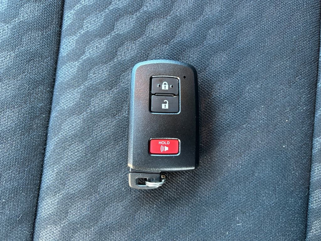 Used 2023 Toyota Tacoma SR5 image 33