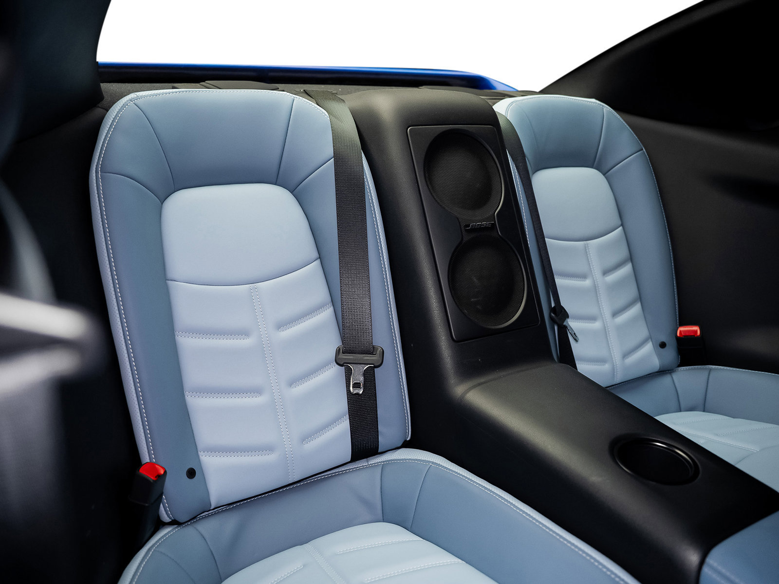 Used 2024 Nissan GT-R AWD/4WD image 37