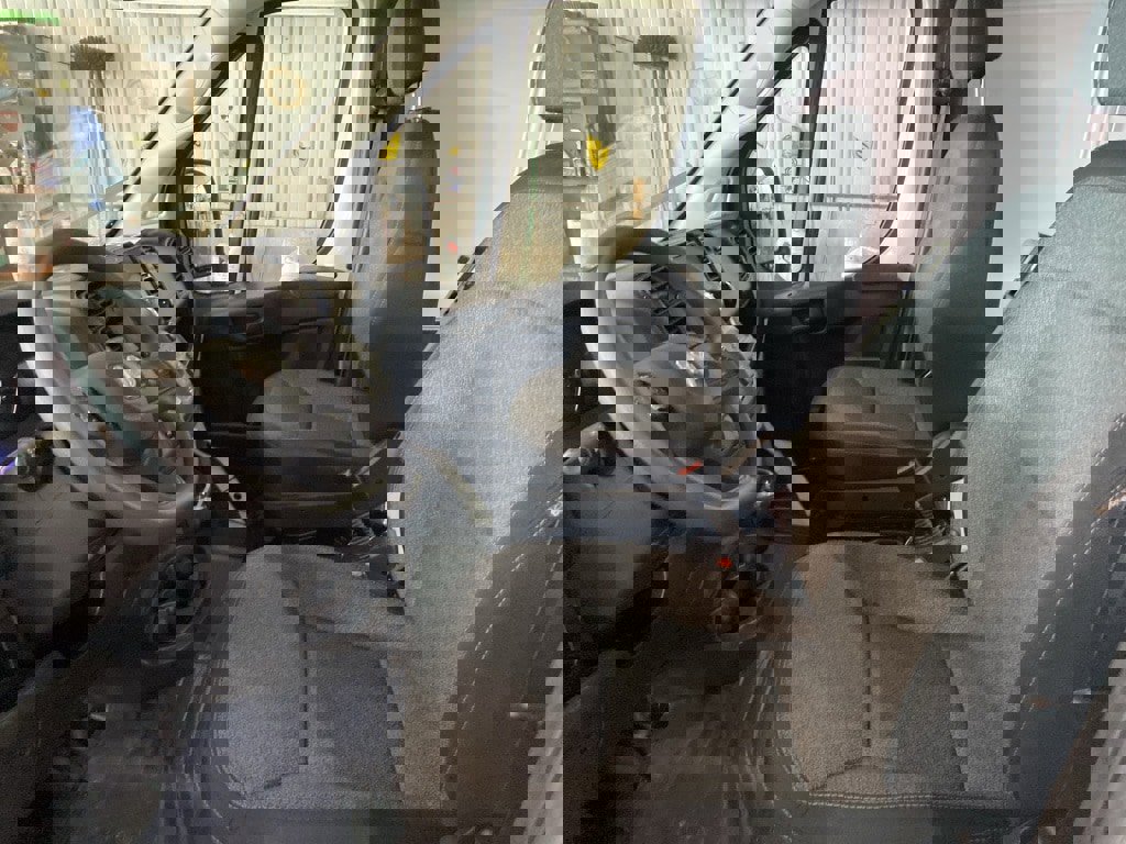 New 2025 RAM ProMaster 2500 w/ Convenience Group image 9