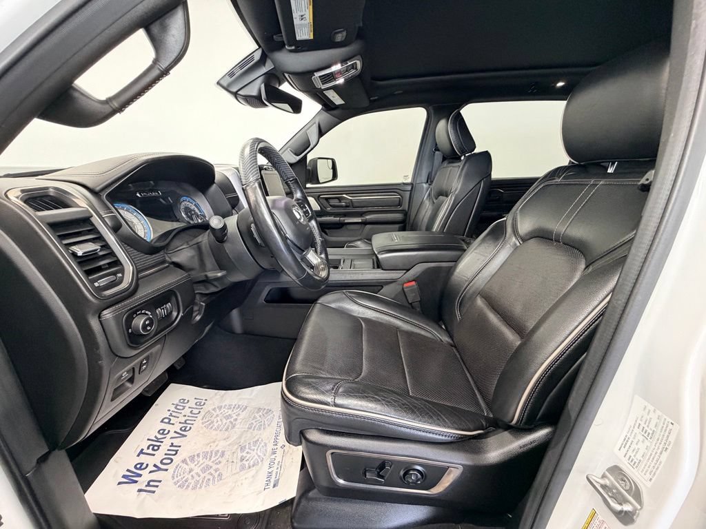 Used 2019 RAM 1500 Limited AWD/4WD image 3