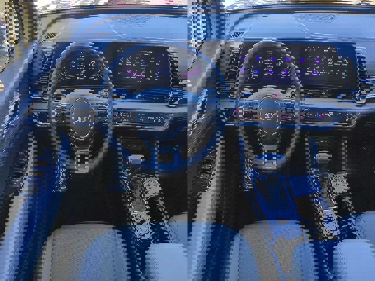 Used 2024 Kia Sportage X-Line w/ X-Line Premium Package image 16