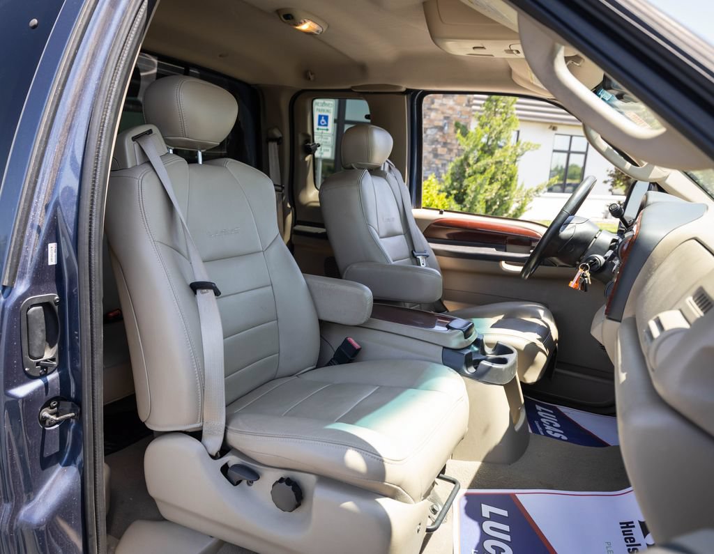 Used 2007 Ford F250 Lariat RWD image 30