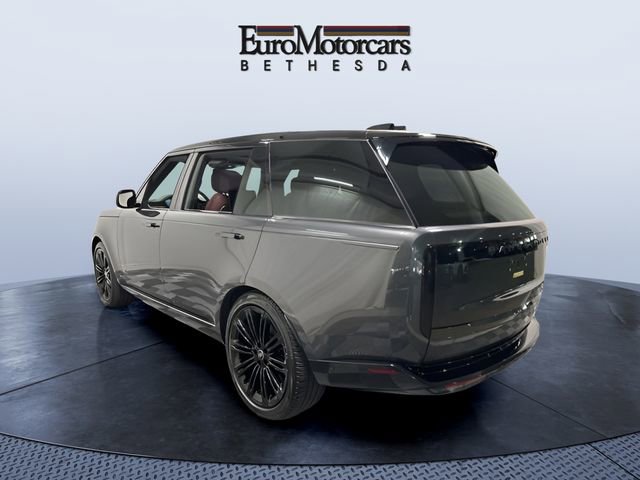 Used 2024 Land Rover Range Rover Long Wheelbase Autobiography AWD/4WD image 3