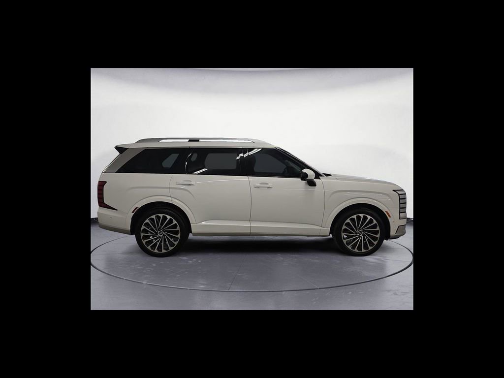 Used 2026 Hyundai Palisade Calligraphy AWD/4WD image 7