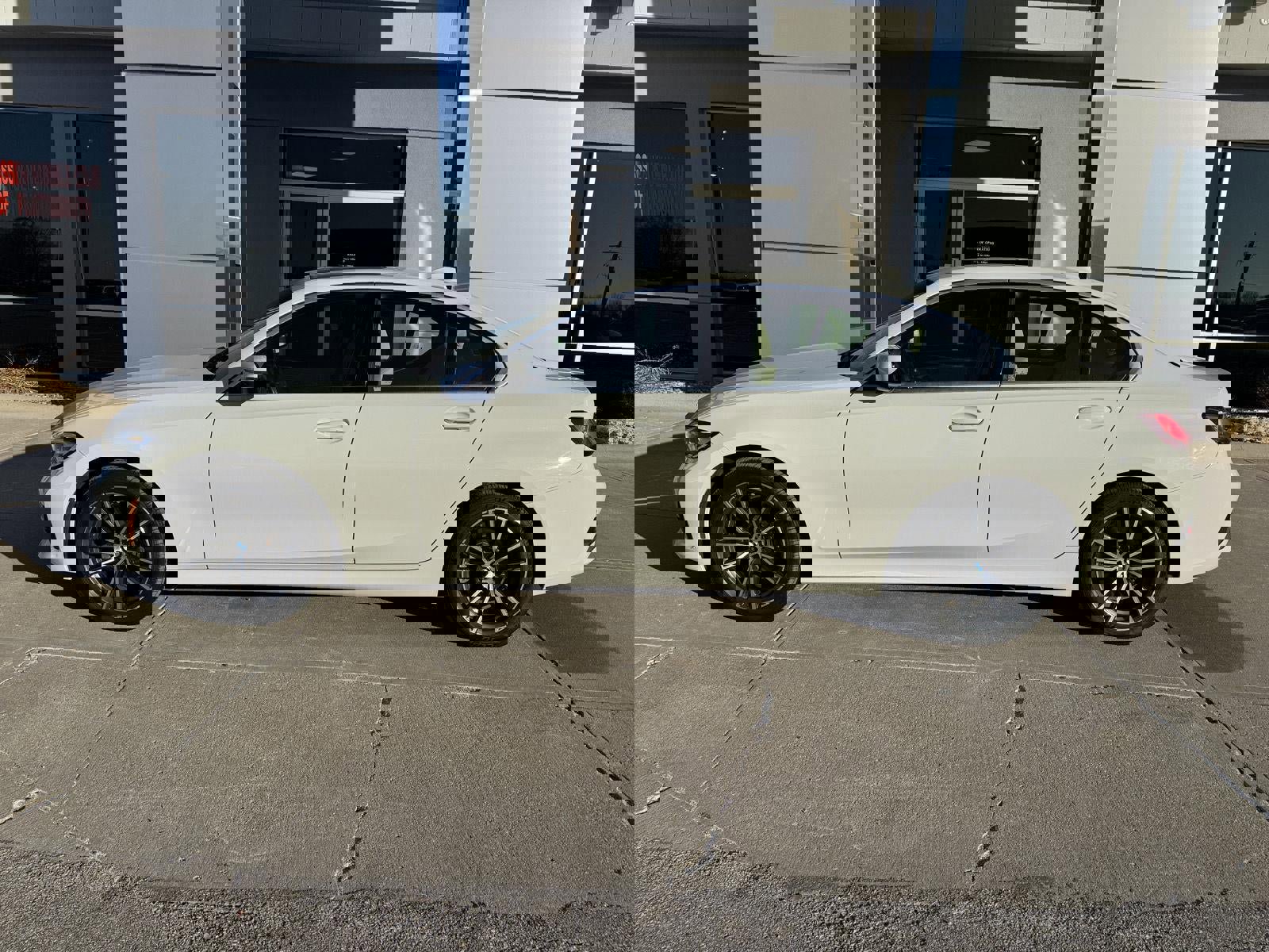 Used 2021 BMW 330i xDrive Sedan image 1