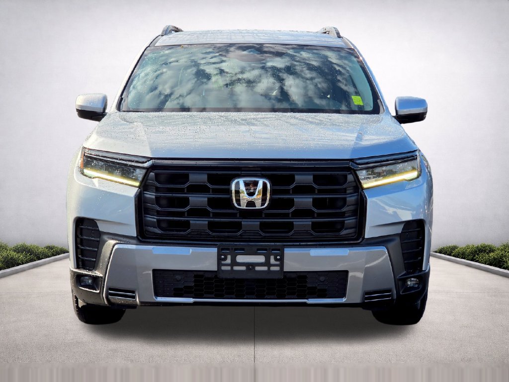 Used 2026 Honda Pilot EX-L image 3
