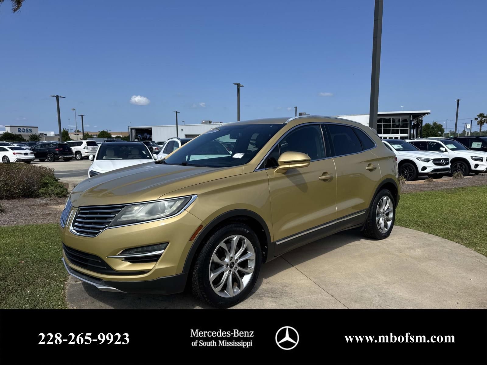 Used 2015 Lincoln MKC FWD w/ Equipment Group 101A Select image 1