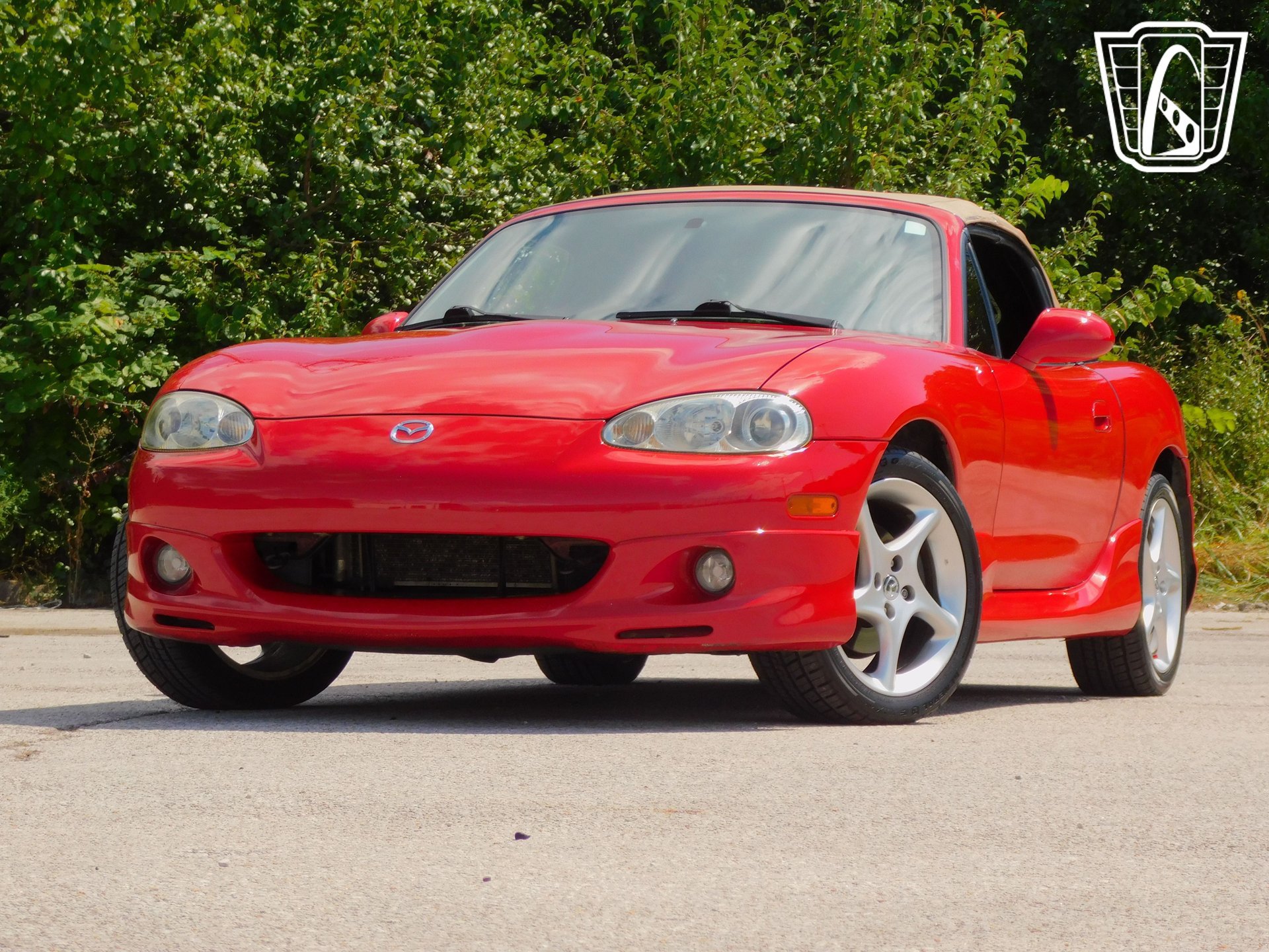 Used 2002 MAZDA MX-5 Miata LS RWD image 2