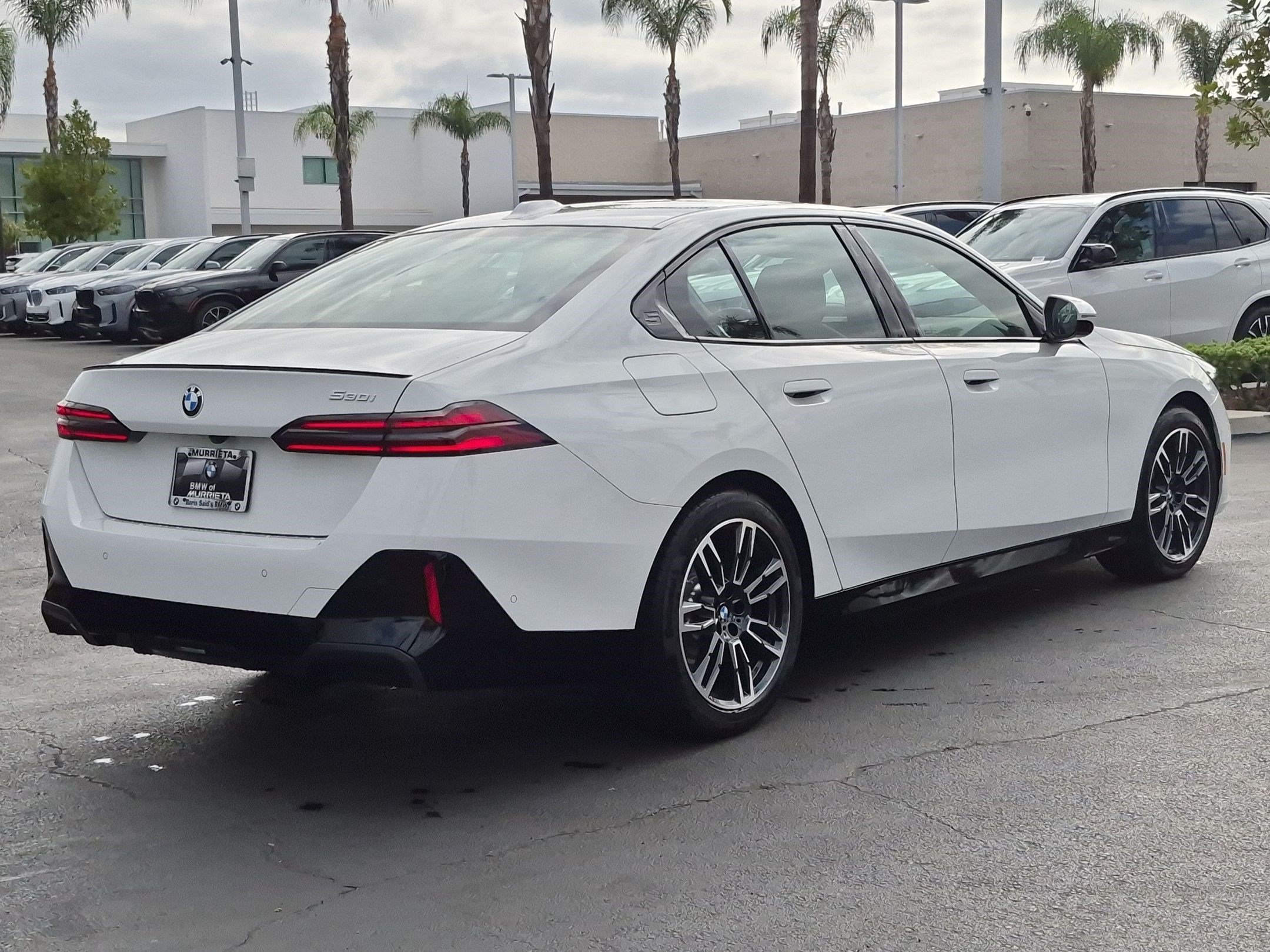 New 2027 BMW 530i w/ M Sport Package RWD image 10
