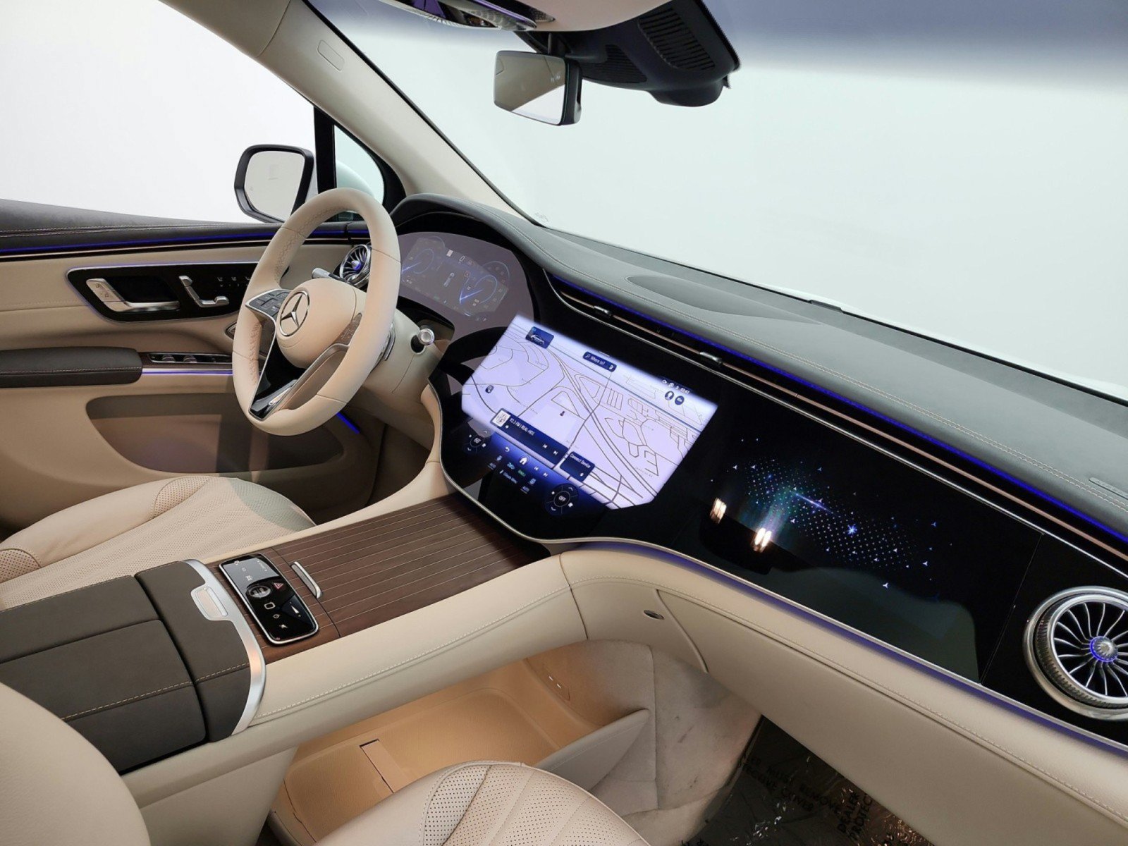 New 2027 Mercedes-Benz EQS 400 4MATIC SUV image 13