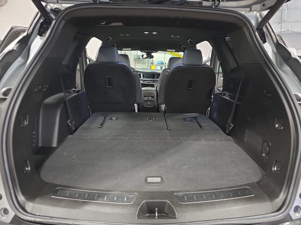 Certified 2023 Buick Enclave Essence image 14