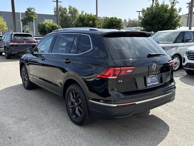 Certified 2023 Volkswagen Tiguan SE image 3
