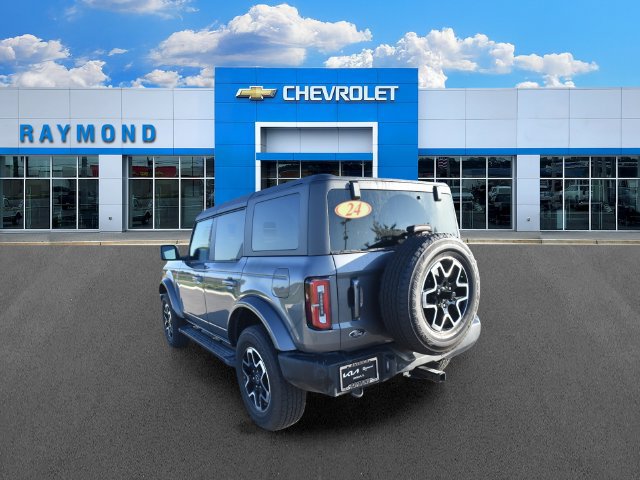 Used 2024 Ford Bronco Outer Banks AWD/4WD image 5