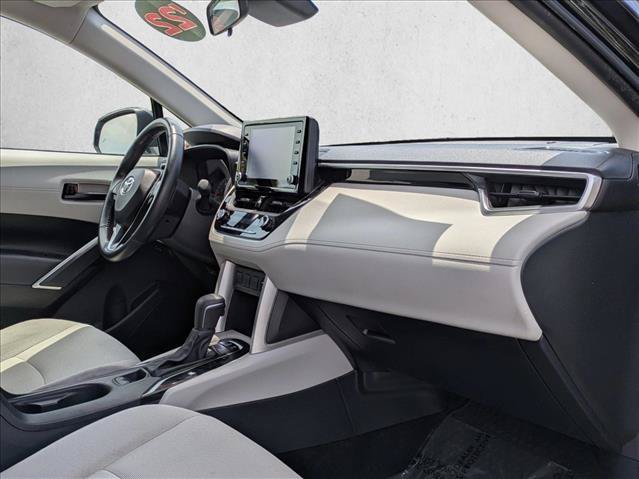 Used 2022 Toyota Corolla Cross LE FWD image 25