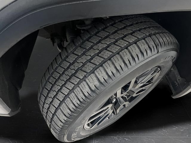 Used 2024 GMC Sierra 1500 Elevation image 41