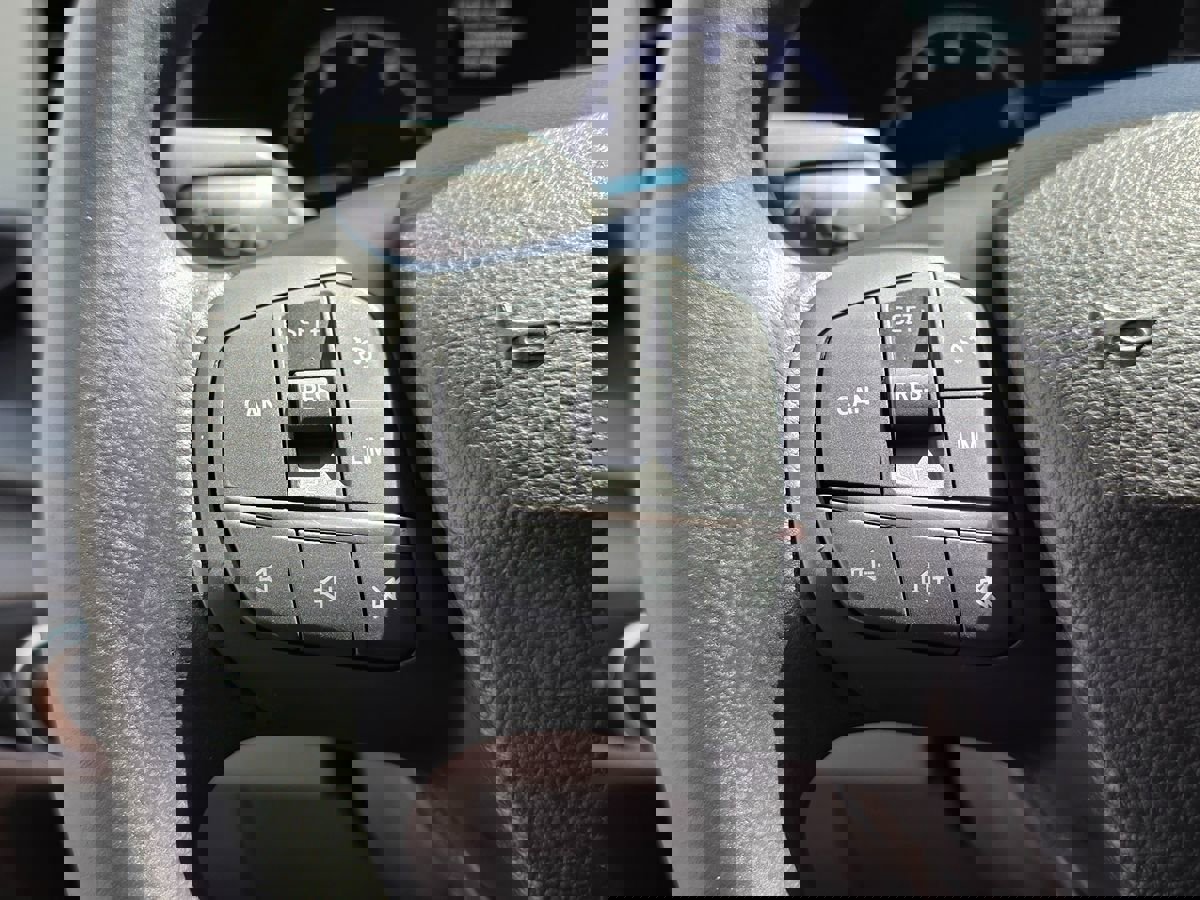 Used 2020 Ford Transit 250 Low Roof image 17