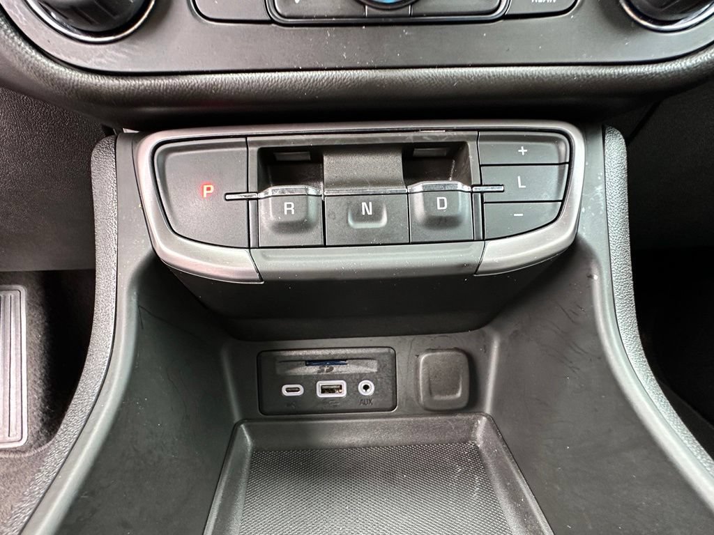 Certified 2023 GMC Terrain AT4 w/ Tech Package AWD/4WD image 36