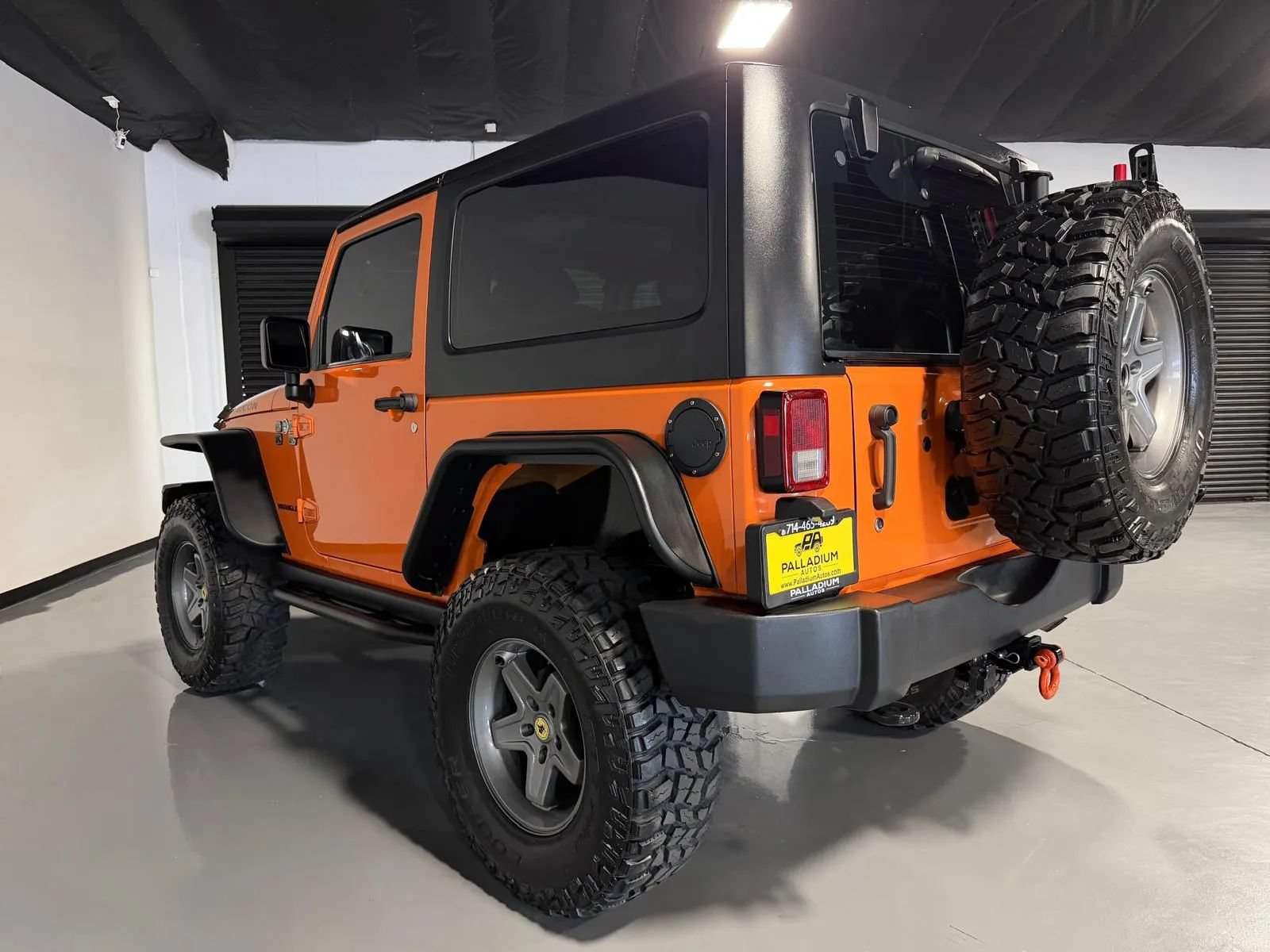 Used 2012 Jeep Wrangler Rubicon w/ PWR Convenience Group AWD/4WD image 6