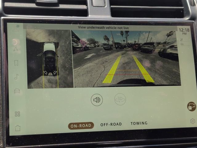 Used 2022 Land Rover Discovery S R-Dynamic AWD/4WD image 17
