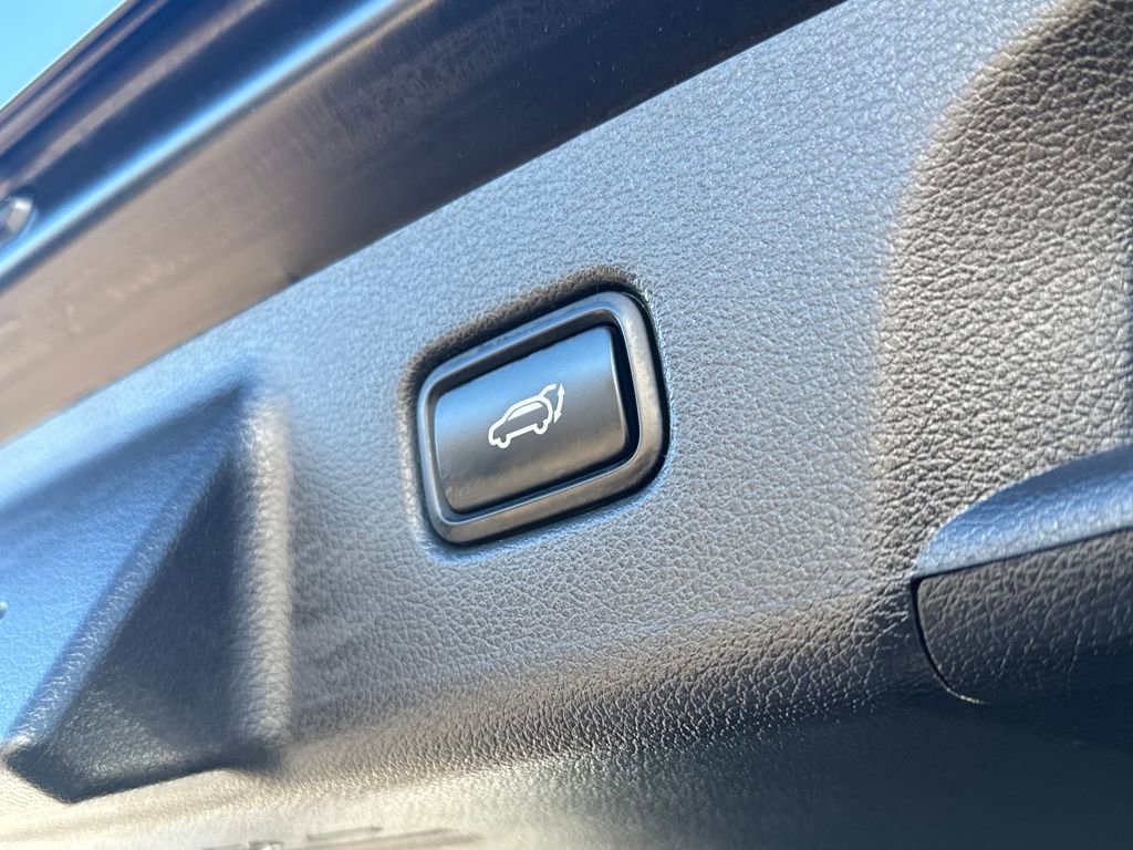 Used 2023 Hyundai Palisade Calligraphy image 10