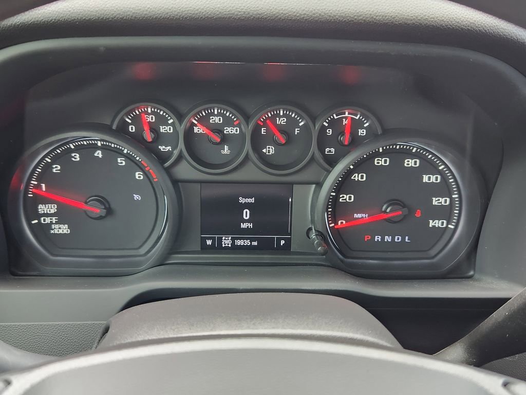 Used 2024 Chevrolet Silverado 1500 Custom Trail Boss w/ Turbomax Blackout Package AWD/4WD image 16