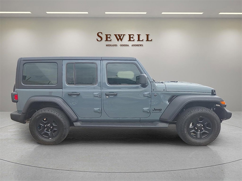 Used 2025 Jeep Wrangler Sport image 5