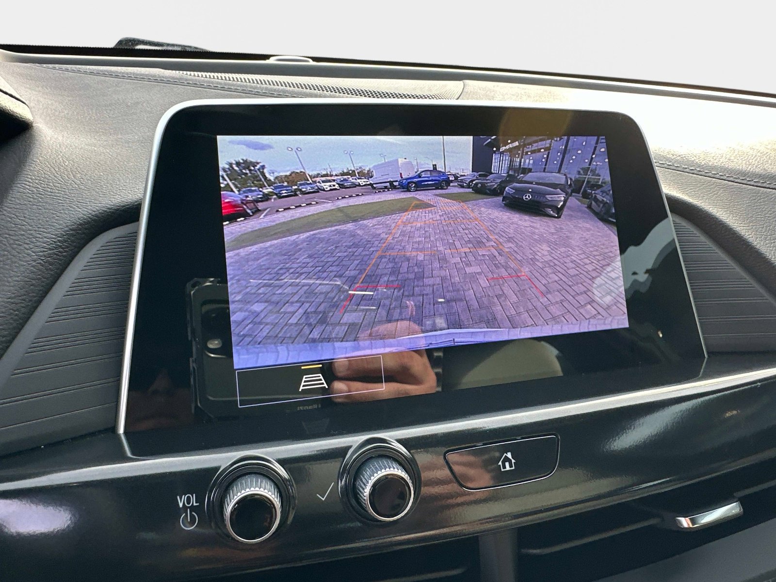 Used 2025 Cadillac CT4 Premium Luxury image 33