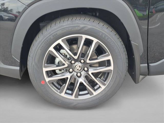 New 2026 Toyota Corolla Cross XLE w/ Convenience Package FWD image 9