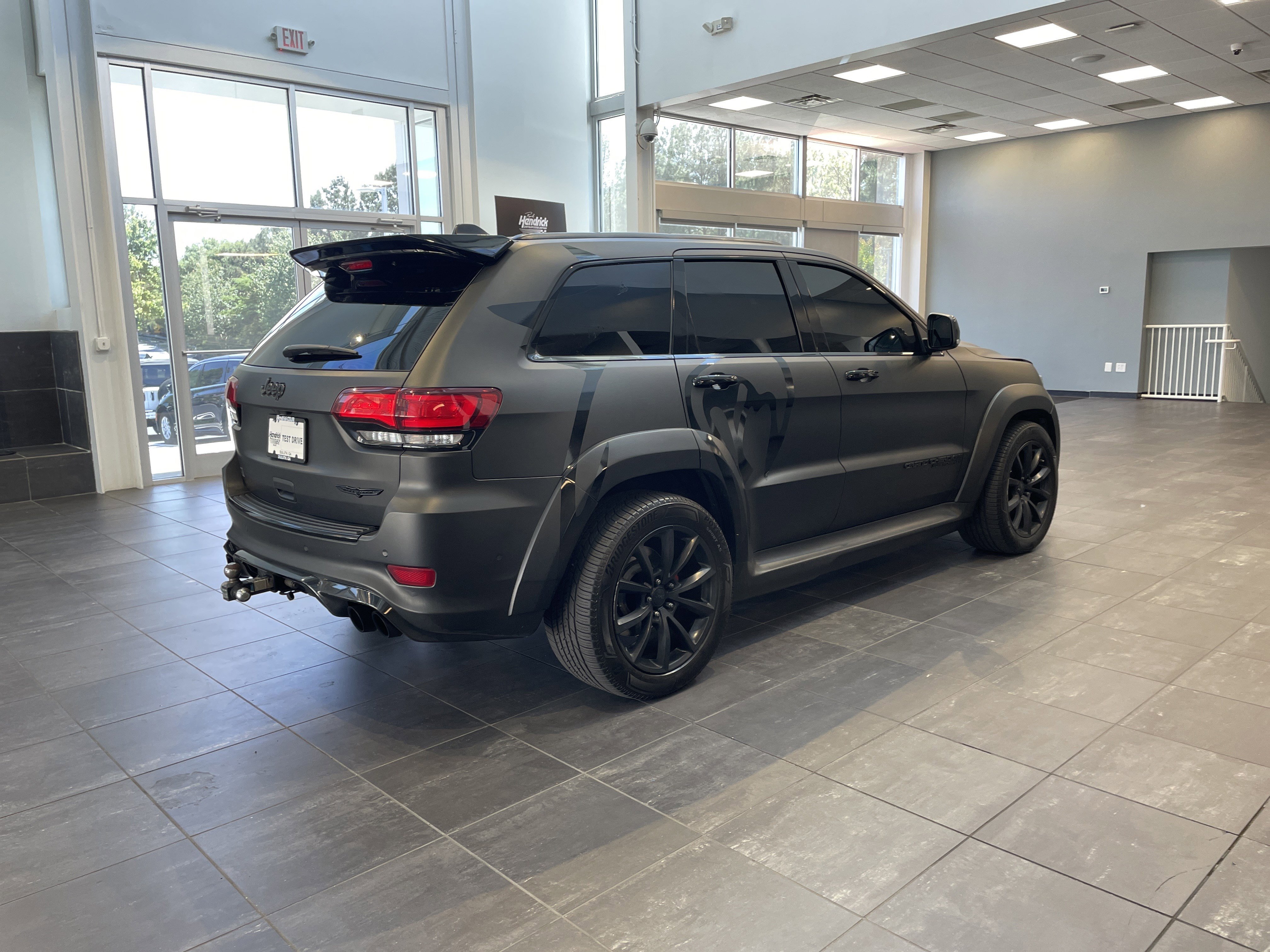 Used 2018 Jeep Grand Cherokee Trackhawk AWD/4WD image 17