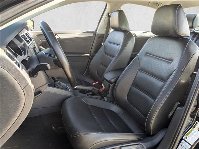 Used 2018 Volkswagen Jetta SE FWD image 15