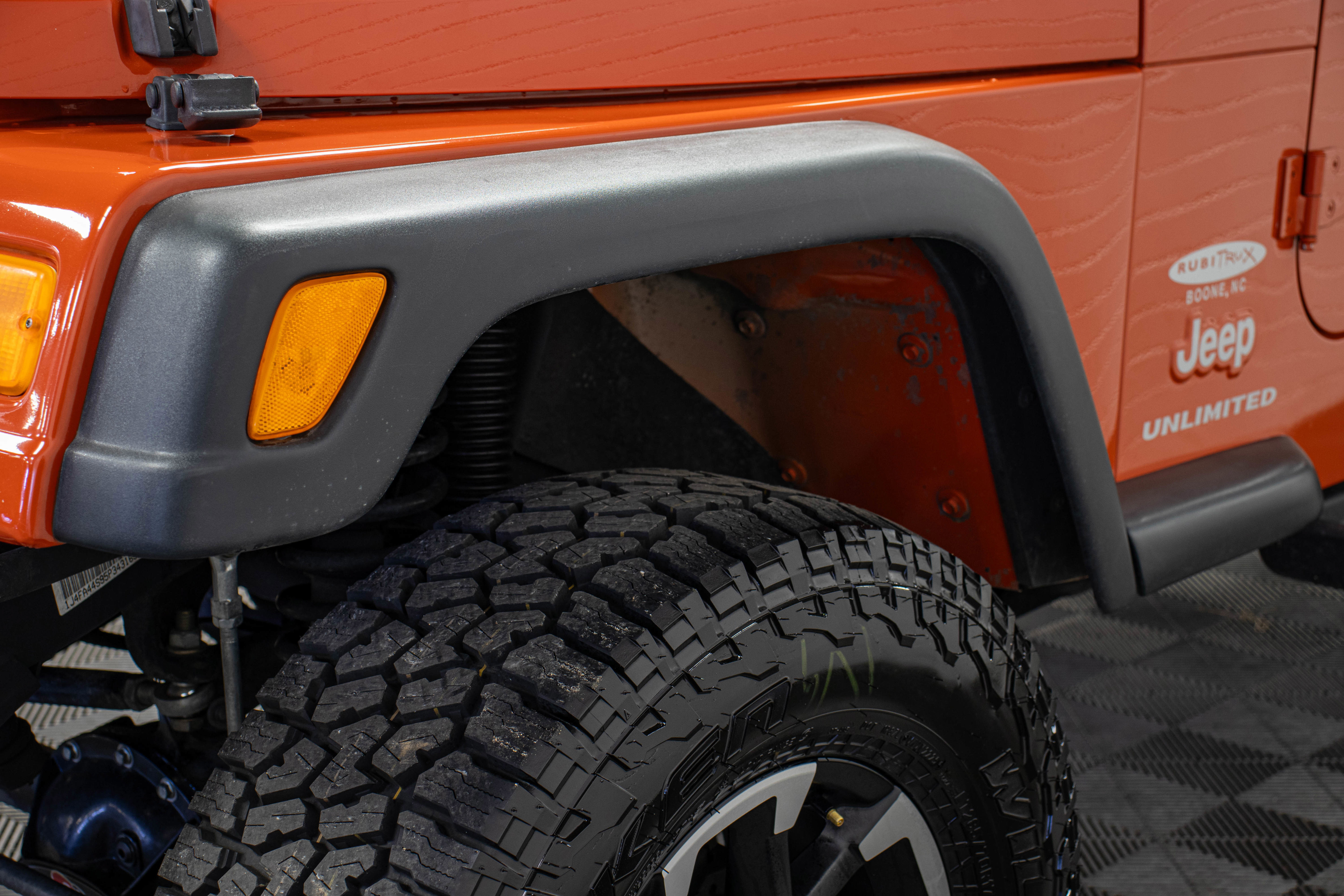 Used 2005 Jeep Wrangler Unlimited AWD/4WD image 17