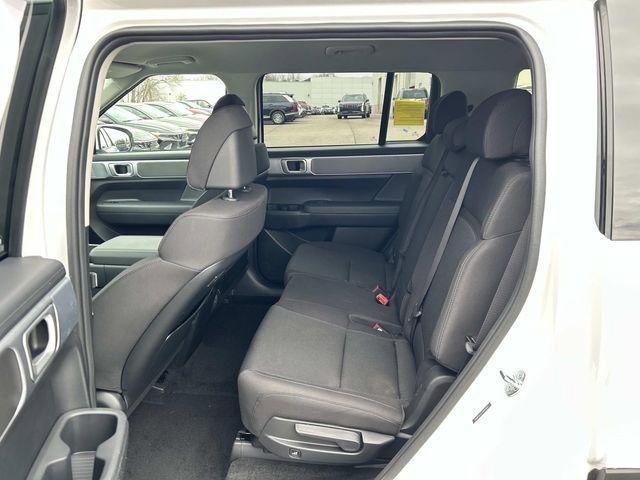 New 2026 Hyundai Santa Fe SE image 6