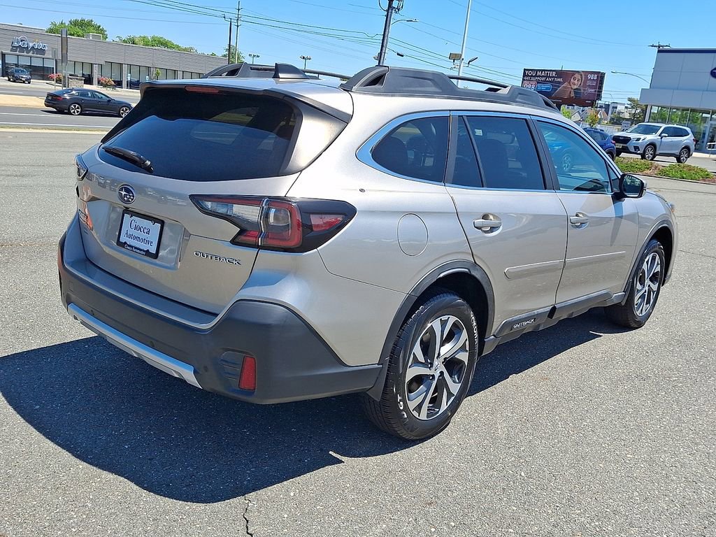 Used 2020 Subaru Outback Limited AWD/4WD image 9